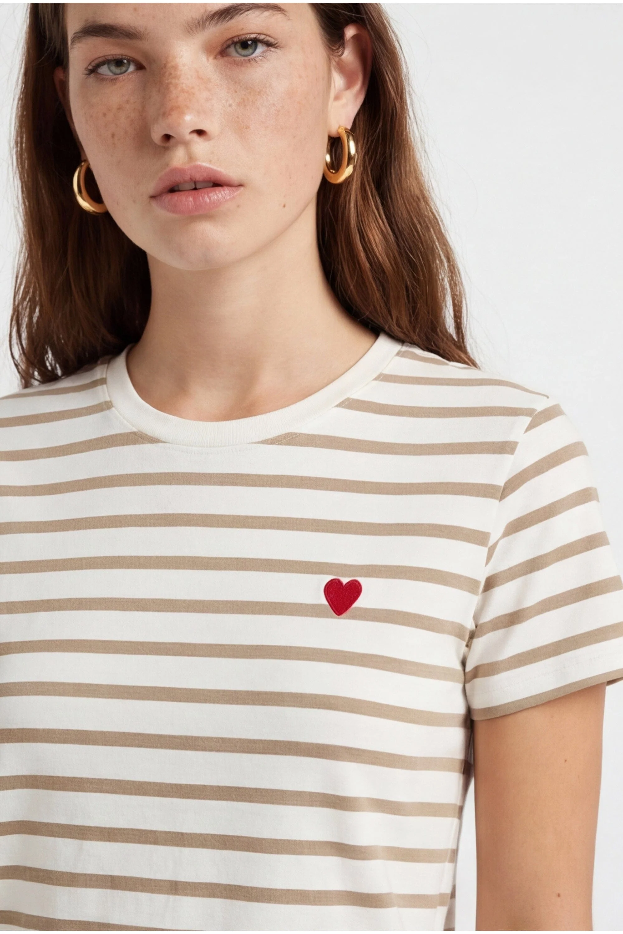TEE SHIRT MARINIÈRE - COEUR - ECRU/CANNELLE - Image 4